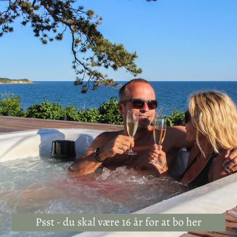 фото Fredensborg Badehotel