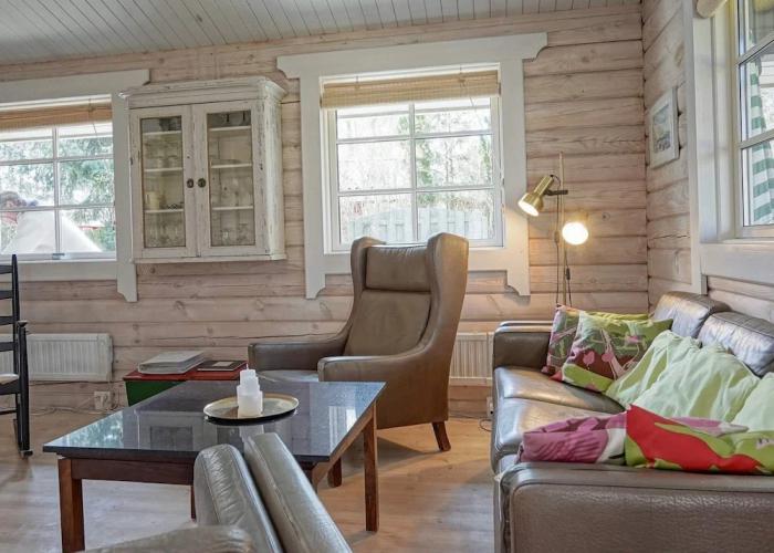 6 Person Holiday Home in Ronne