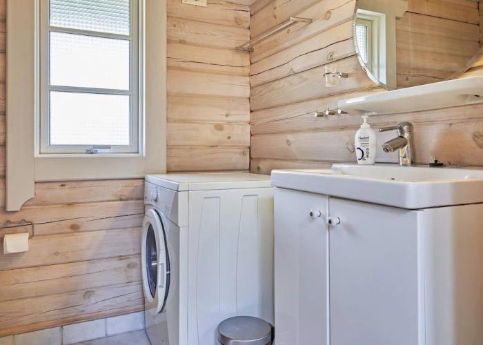 6 Person Holiday Home in Ronne