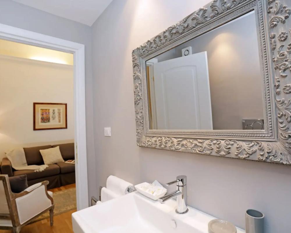фото Madonna de’ Monti Suites