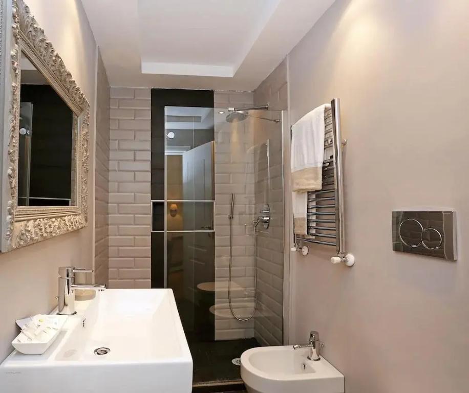 фото Madonna de’ Monti Suites
