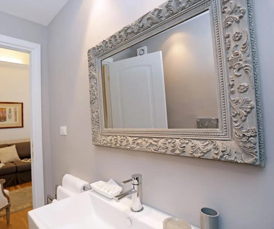 фото Madonna de’ Monti Suites