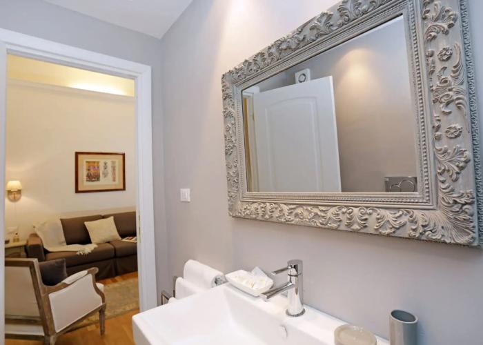 Madonna de’ Monti Suites