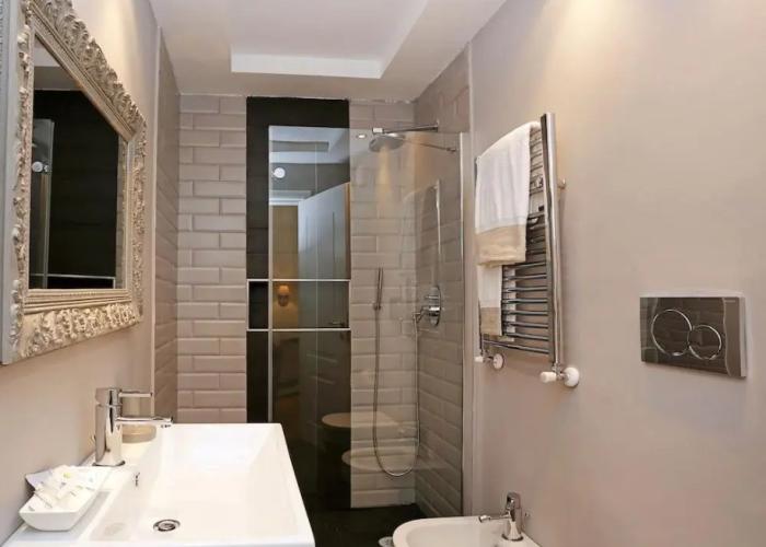 Madonna de’ Monti Suites