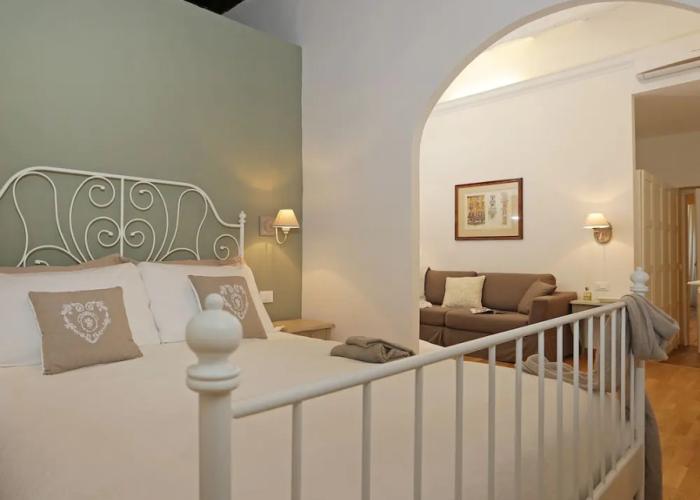 Madonna de’ Monti Suites