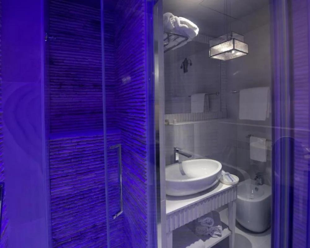 фото HT6 Hotel