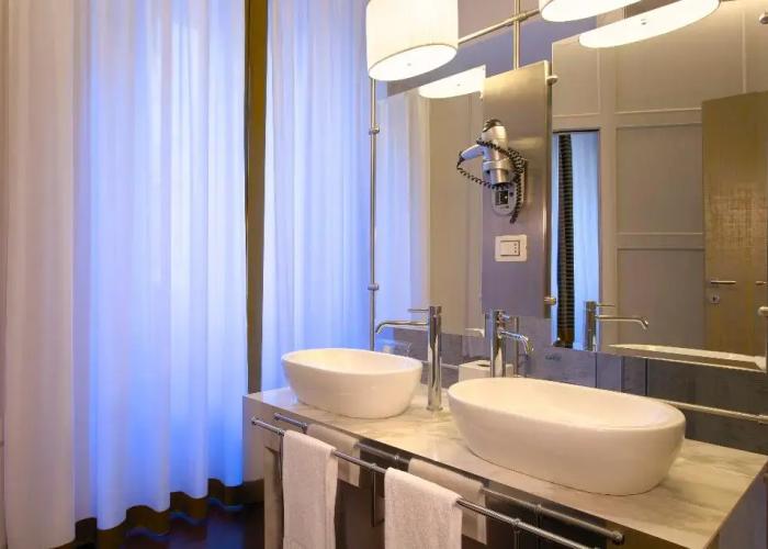 Stendhal Luxury Suites