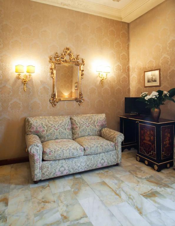 фото Des Epoques Hotel
