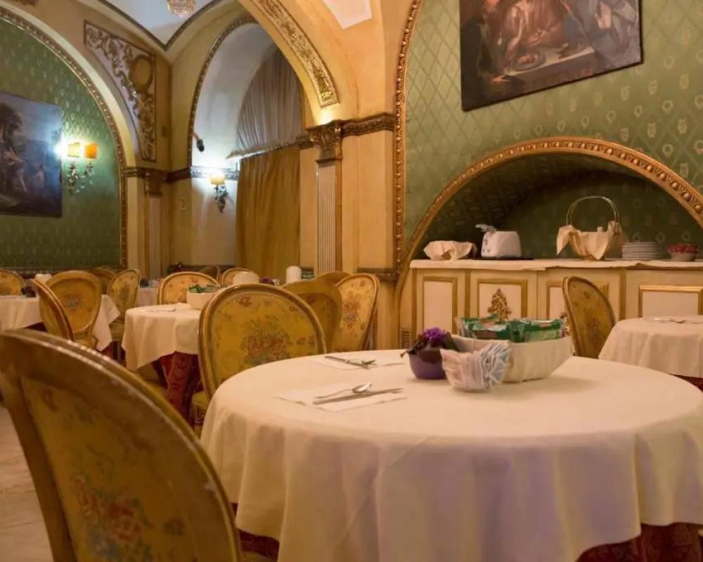 фото Des Epoques Hotel