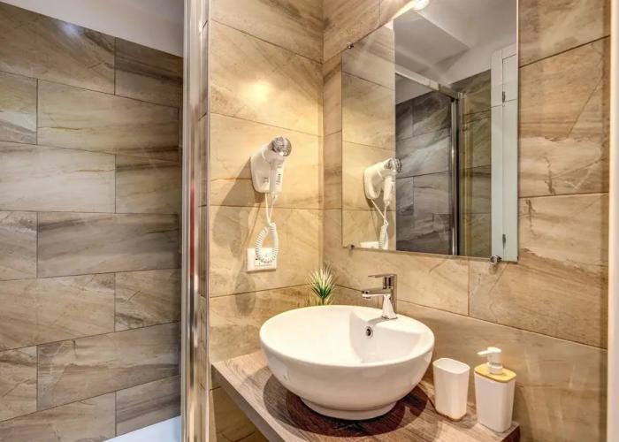 Chester Suites