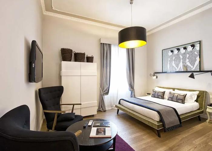 The Independent Suites Hotel