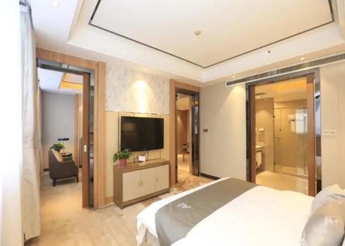 GreenTree Eastern Bengbu City Guzhen County Century Hotel