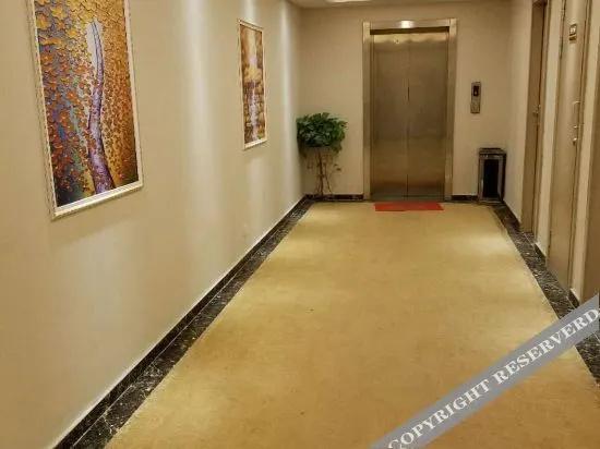 Super 8 Hotel (Huaiyuan Yudu Avenue)