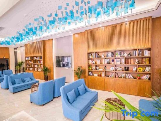 Fengyang Xinmilan International Business Hotel