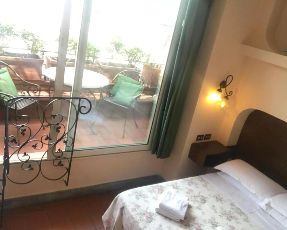 фото Hotel Okapi