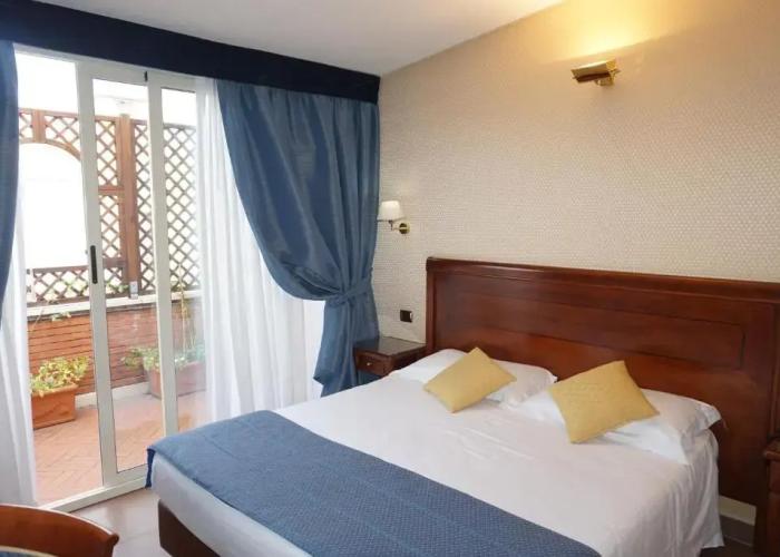 Hotel Montecarlo