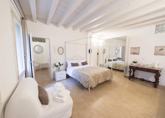 Academia Residence Mini-hotel