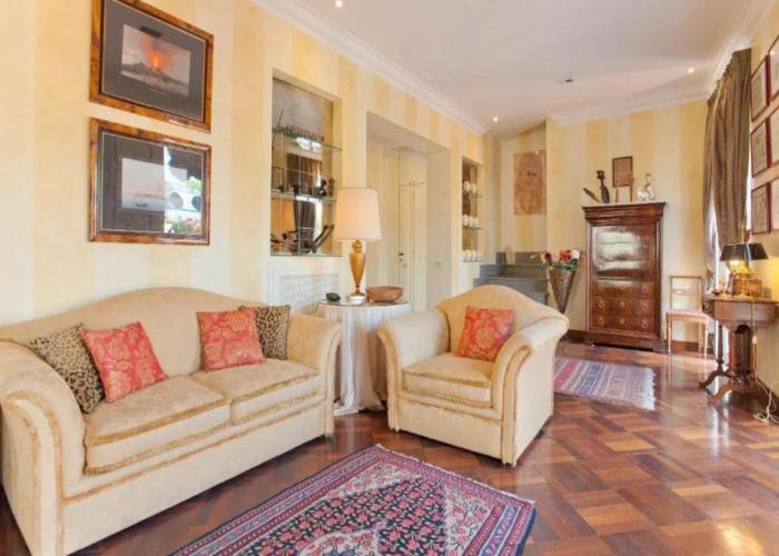 Rental in Rome Trevi Luxury Penthouse