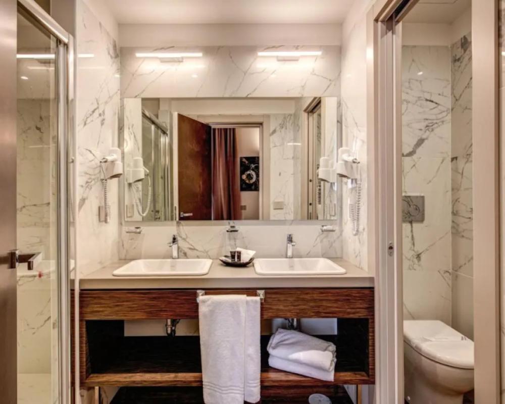 фото Hotel Al Manthia