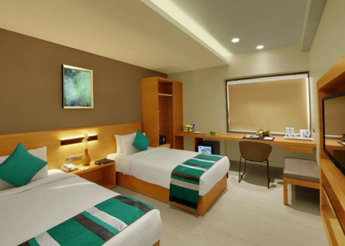 Click Hotel Bhuj