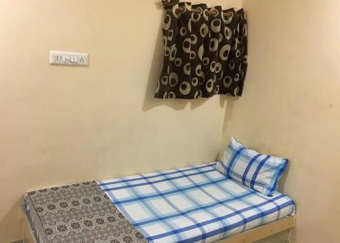 V.R.P. Guest House