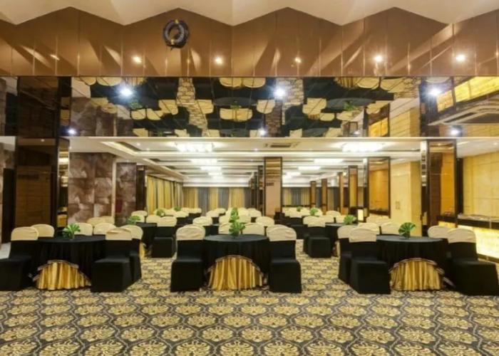 Hotel Aditya
