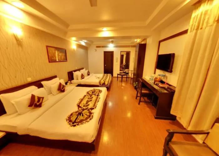 Hotel Royale Ambience