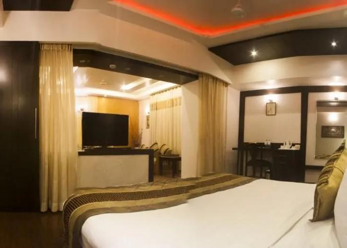 Hotel Royale Ambience