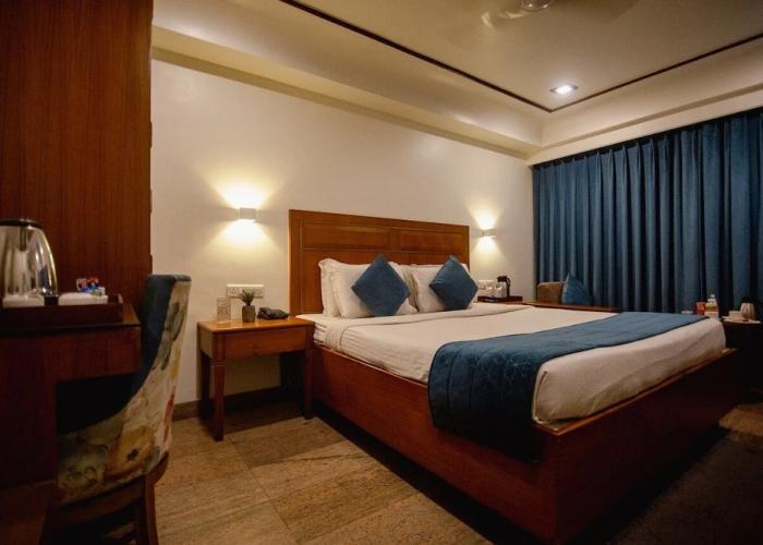 Hotel Punjab Palace