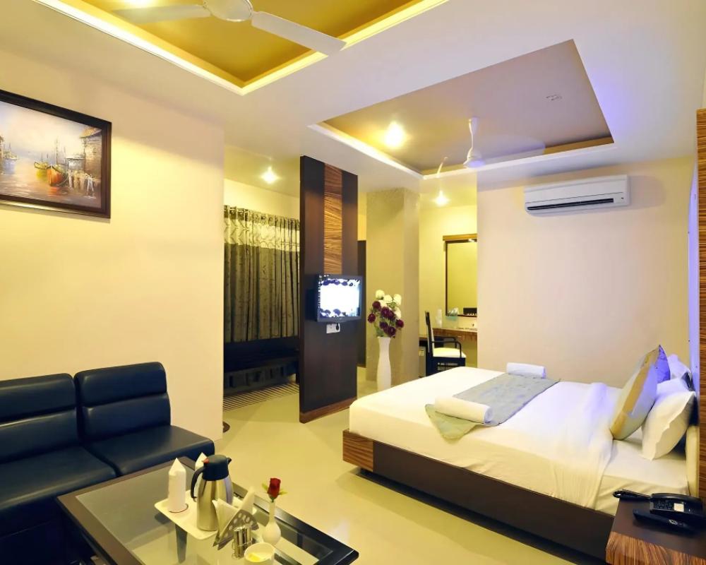 фото Hotel Simran Pride