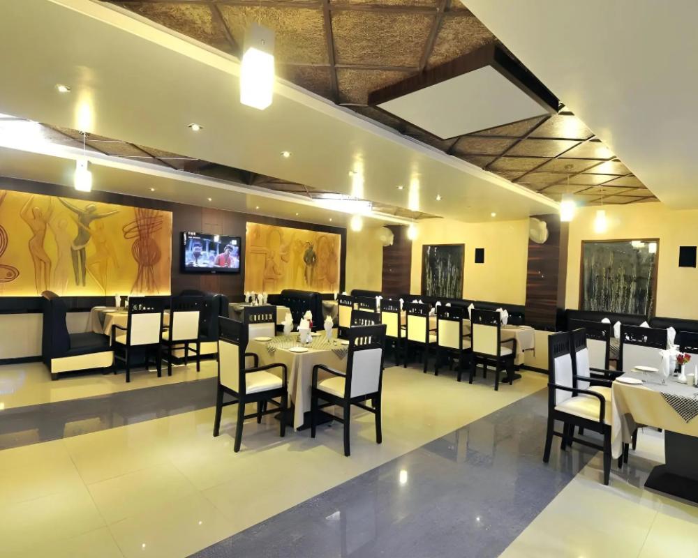фото Hotel Simran Pride