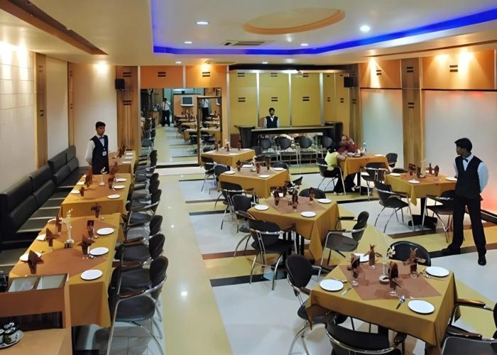 Hotel Simran Pride