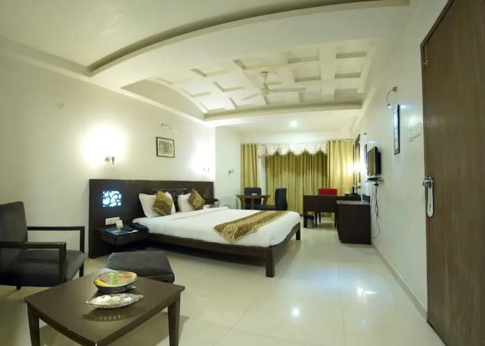 Hotel Venkatesh International