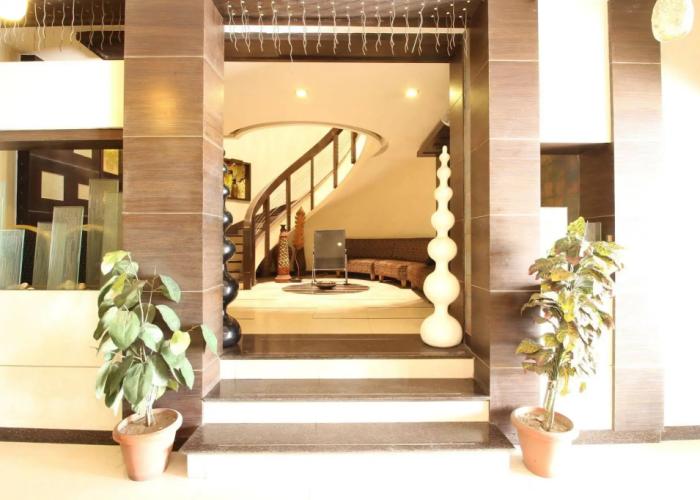 Hotel Meera