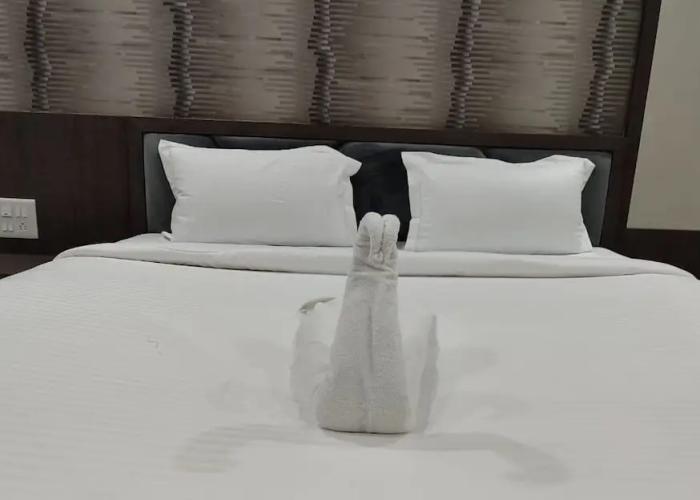 Hotel Grand Royal