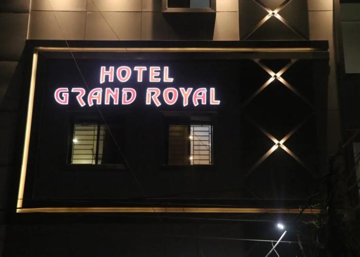 Hotel Grand Royal