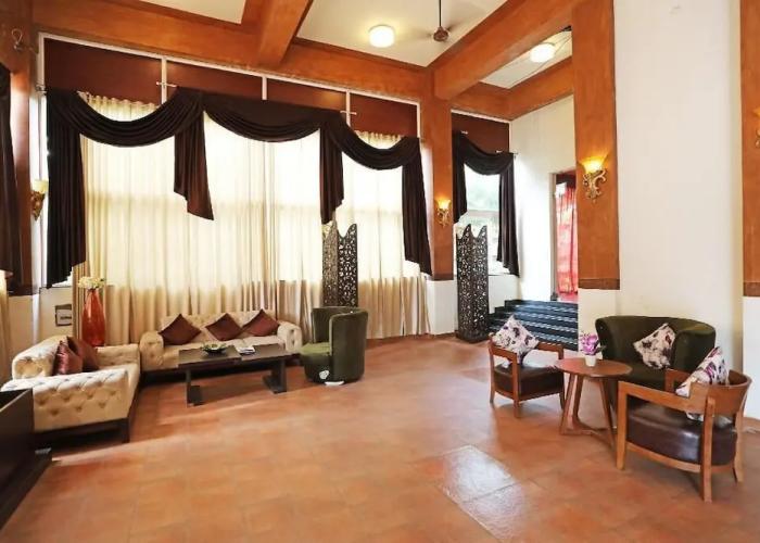 The Grand Neelam Hotel