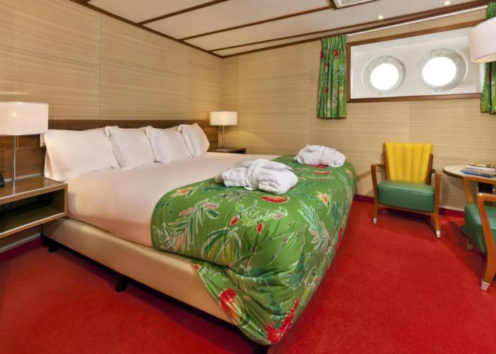 ss Rotterdam Hotel & Restaurants