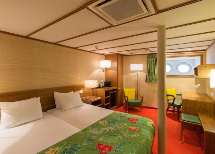 ss Rotterdam Hotel & Restaurants
