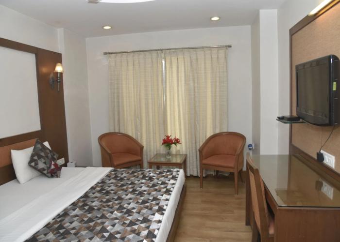 Hotel Rajhans Regent