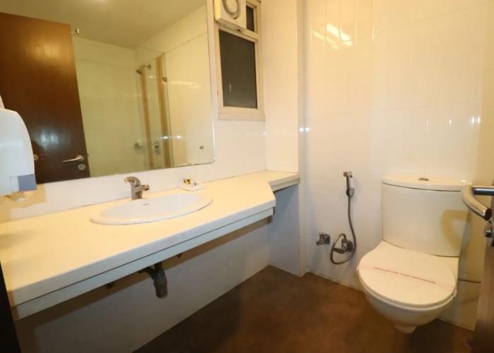 Hotel Rajhans Regent