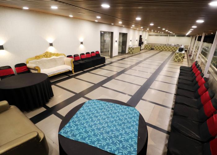 Hotel Rajhans Regent