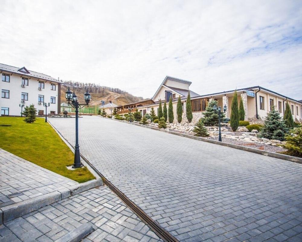 Vishnevaya Gora Hotel