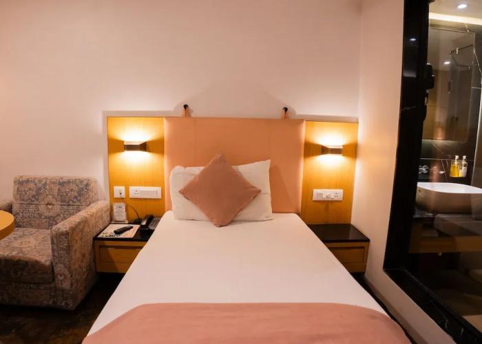 Jain's Hotel Rajhans
