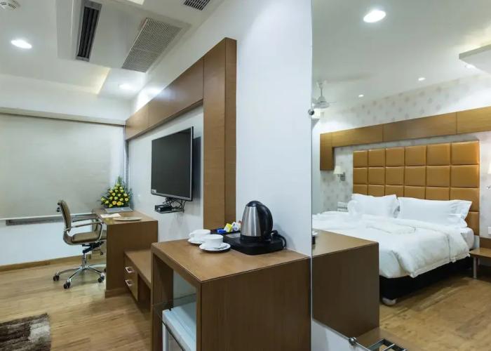 Hotel Atishay