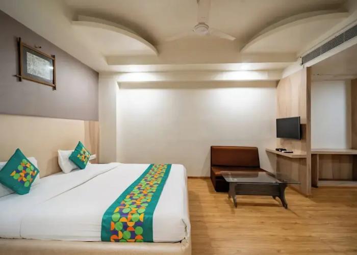 Hotel Kamal Regency