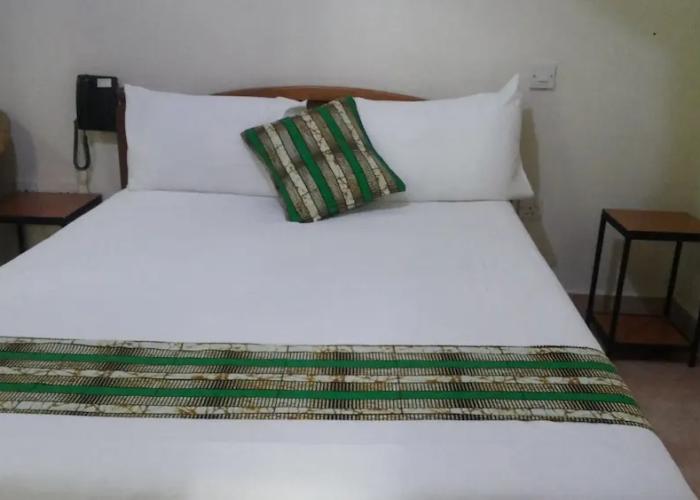 White Castle Hotel Arua