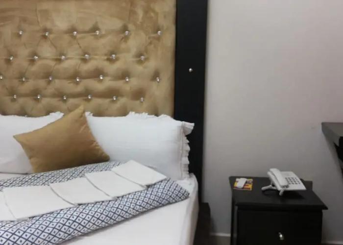 Tripplex Hotel