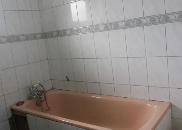 Slumberland Hotel