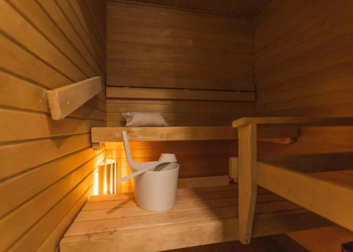 Quality Suite with Sauna - 2 Bedrooms - BRAND NEW 2022